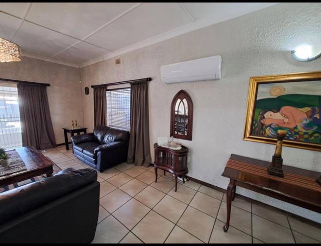 3 BEDROOM HOUSE FOR SALE IN PRIMROSE